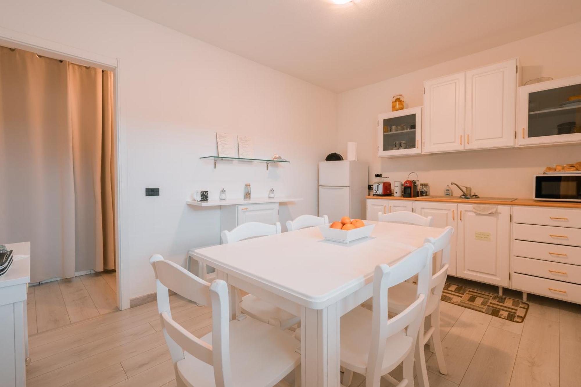 Giobo Rooms Siniscola Εξωτερικό φωτογραφία